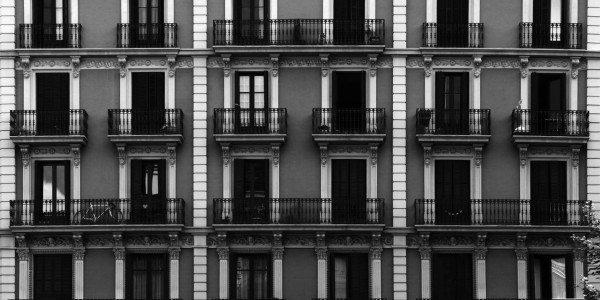 Derecho Inmobiliario / Abogados Inmobiliarios Perales de Tajuña · Reclamación Impagos Comunidades Vecinos / Propietarios